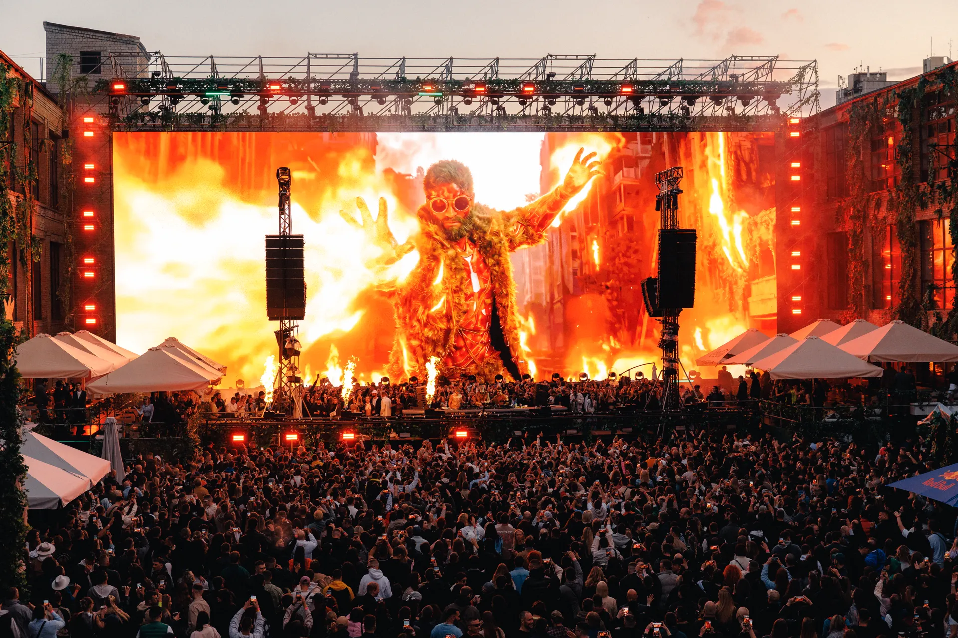 Artzavod Platform — concert atmosphere