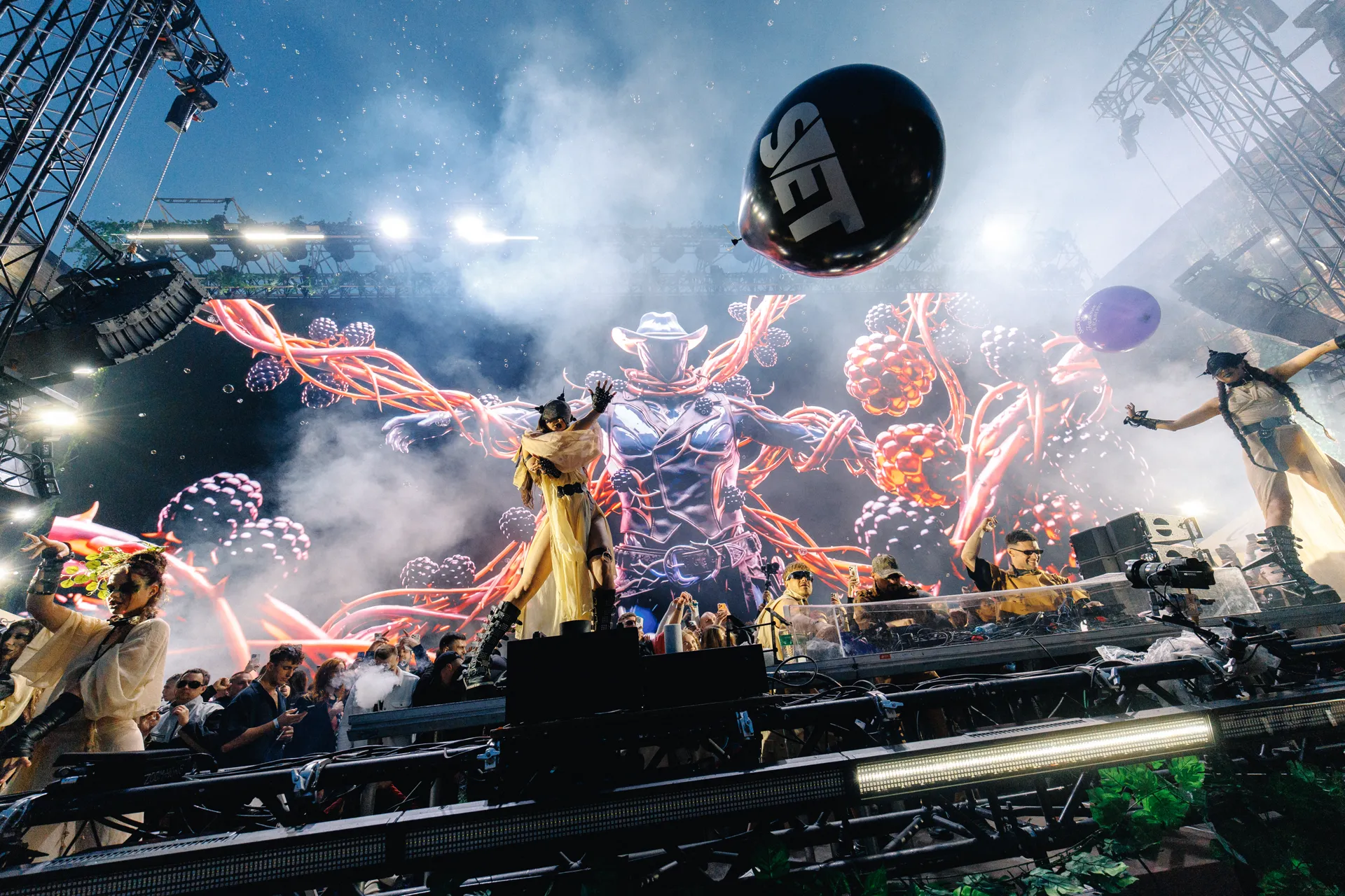 Artzavod Platform — festival night